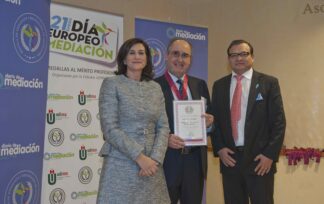 Roque de las Heras, fundador del grupo CEF-Udima premiado por Diario de Mediación